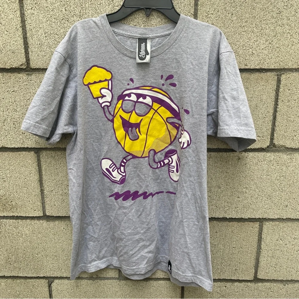 Gray Men’s Johnny Cupcake Shirt with a Basketball/Cupcake Graphic Size Medium - Picture 1 of 8